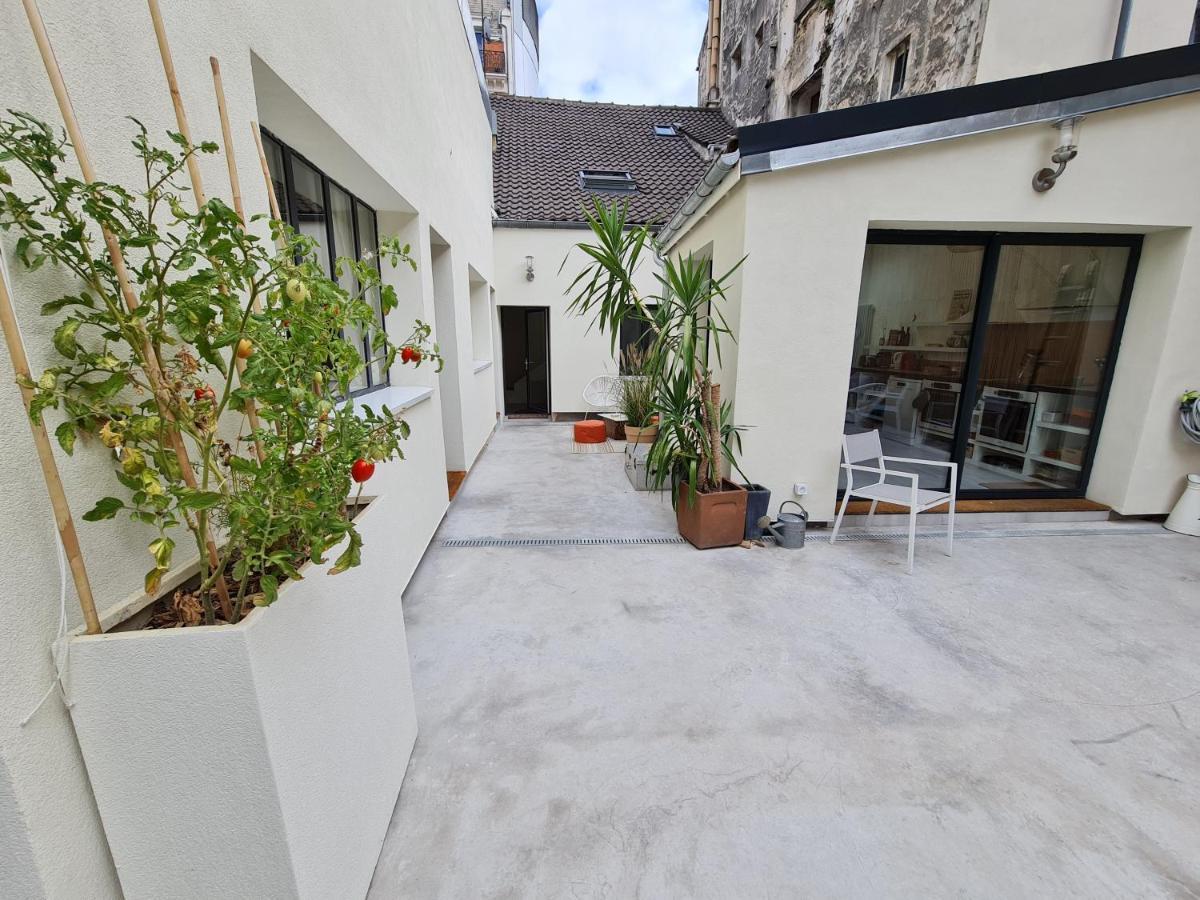 Le Saint Christophe - Mairie D'Aubervilliers Ligne 12 Exterior foto